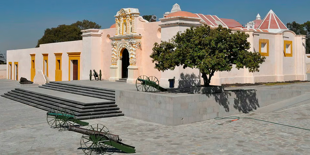 Todo Sobre Seguros, Vehículos, Viaja a Puebla en moto, seguro de moto, póliza de seguro, Fuertes de Loreto y Guadalupe, Batalla de Puebla, sitio histórico.